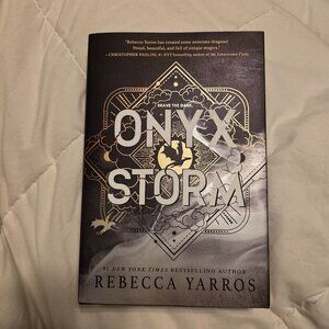 Onyx Storm - sprayed edges hardcover!